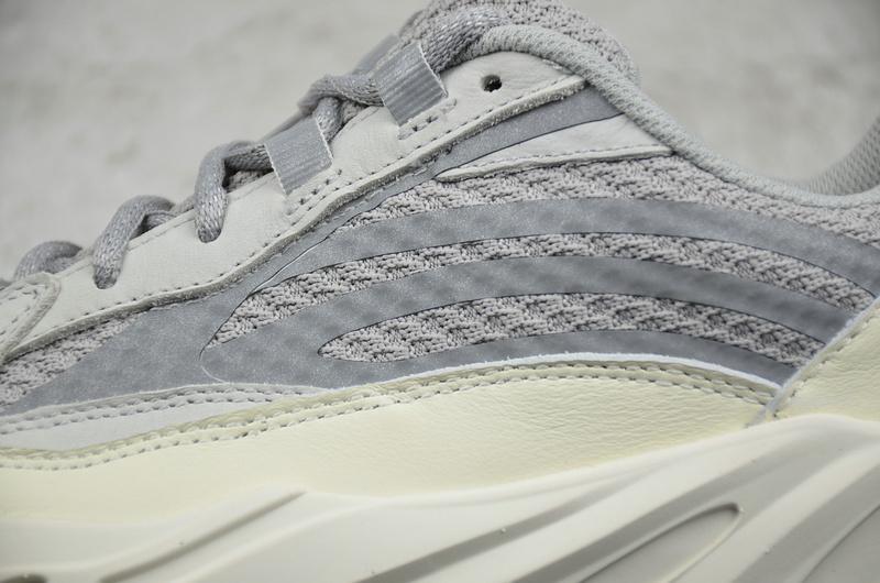 Yeezy Boost 700 V2 Static 3M Reflective Perfect Quality Version