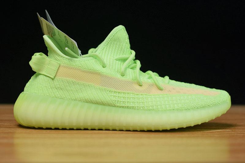 Yeezy Boost 350 V2 Glow in the Dark Perfect Quality Released
