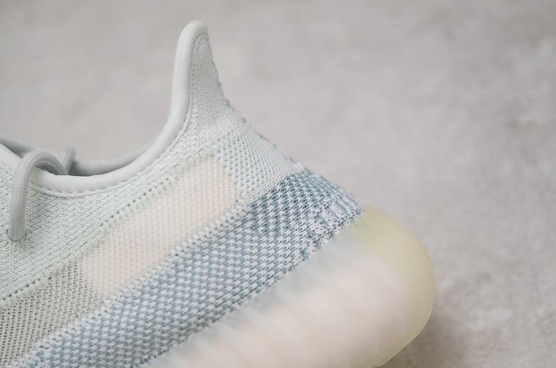 Yeezy Boost 350 V2 Cloud White Non Reflective High Quality Version