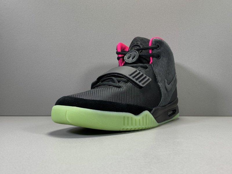 Air Yeezy 2 NRG Black Solar Red 508214-006 For Sale Released