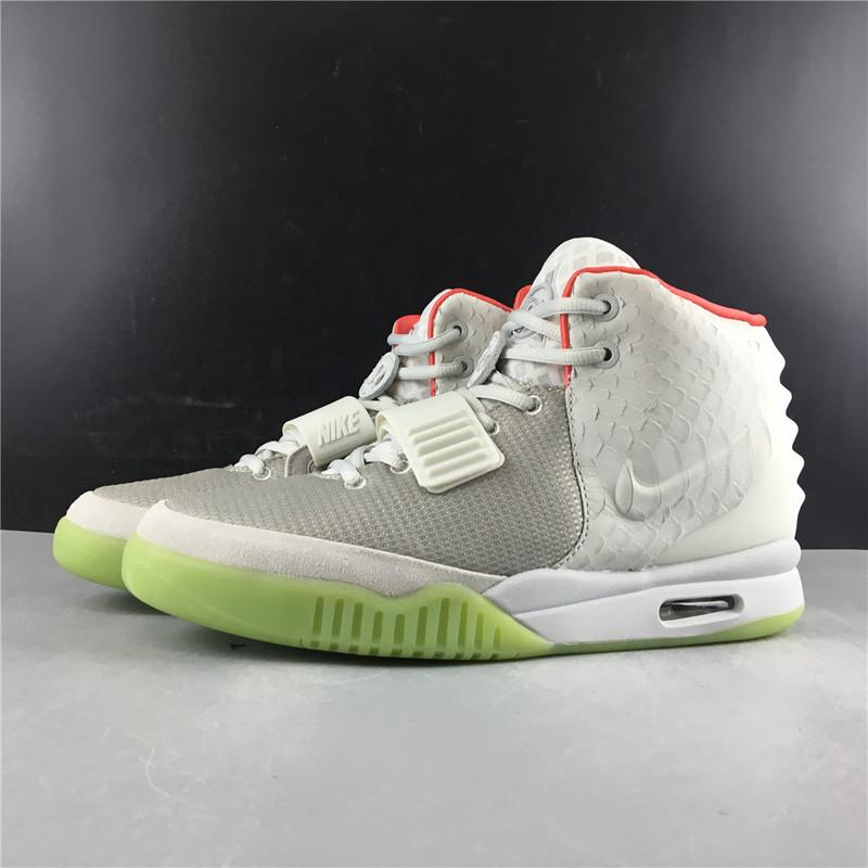 Air Yeezy 2 NRG Wolf Grey Pure Platinum 508214-010 Released