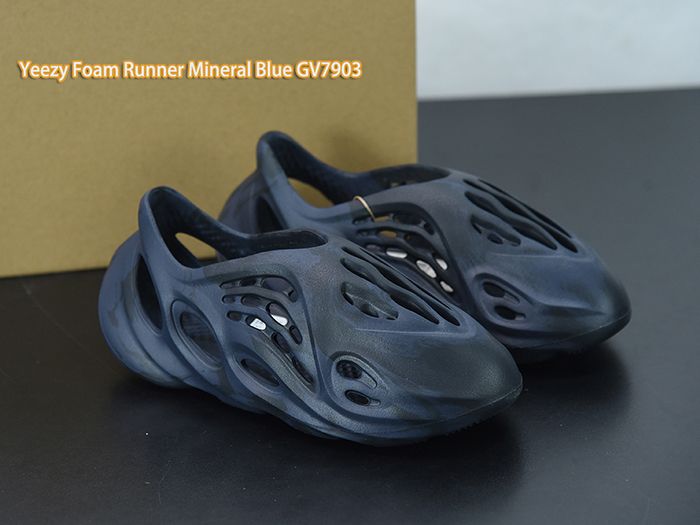 Yeezy Foam Runner Mineral Blue GV7903 Released